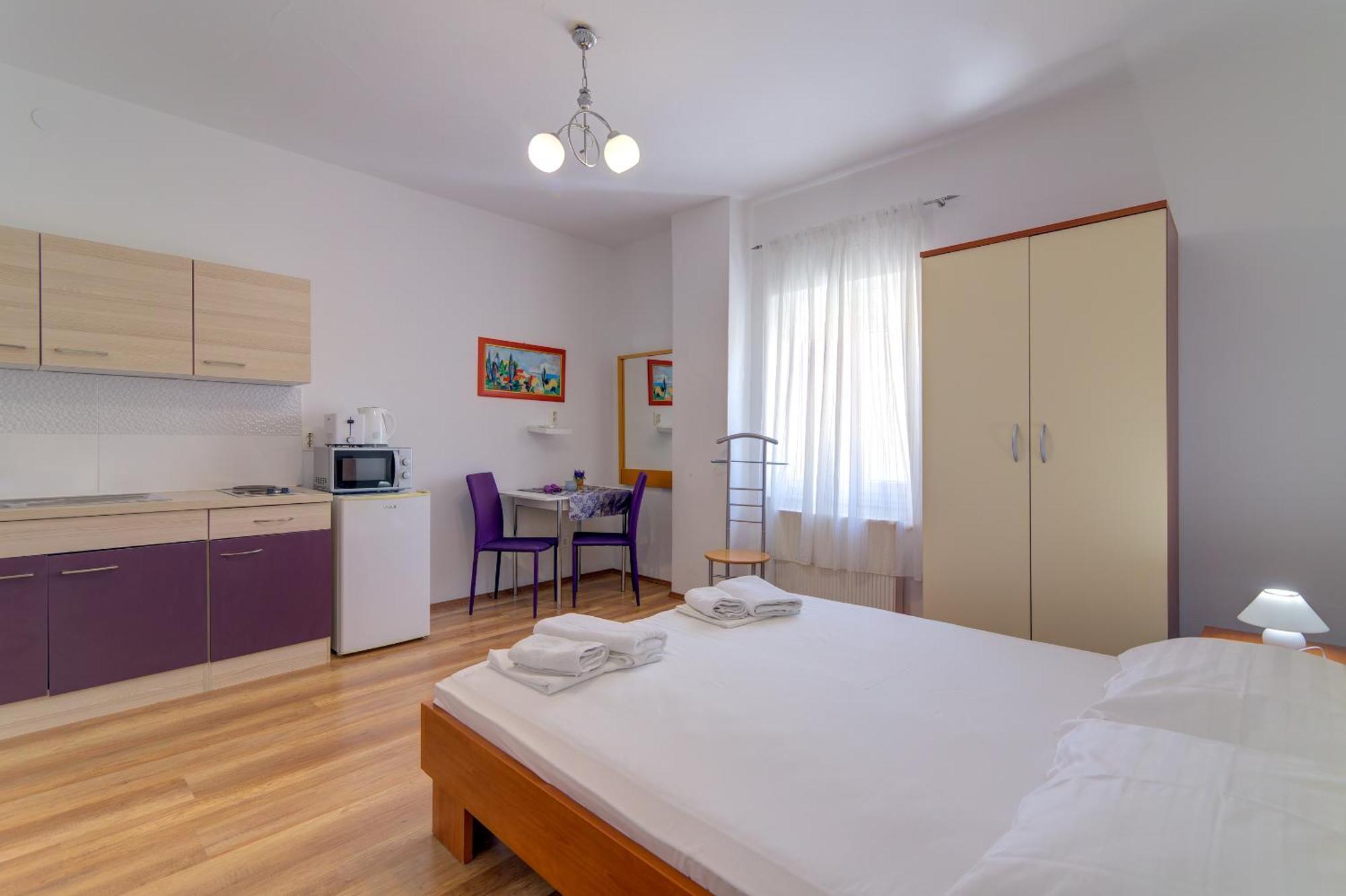 Apartmani Ana Senj  Oda fotoğraf