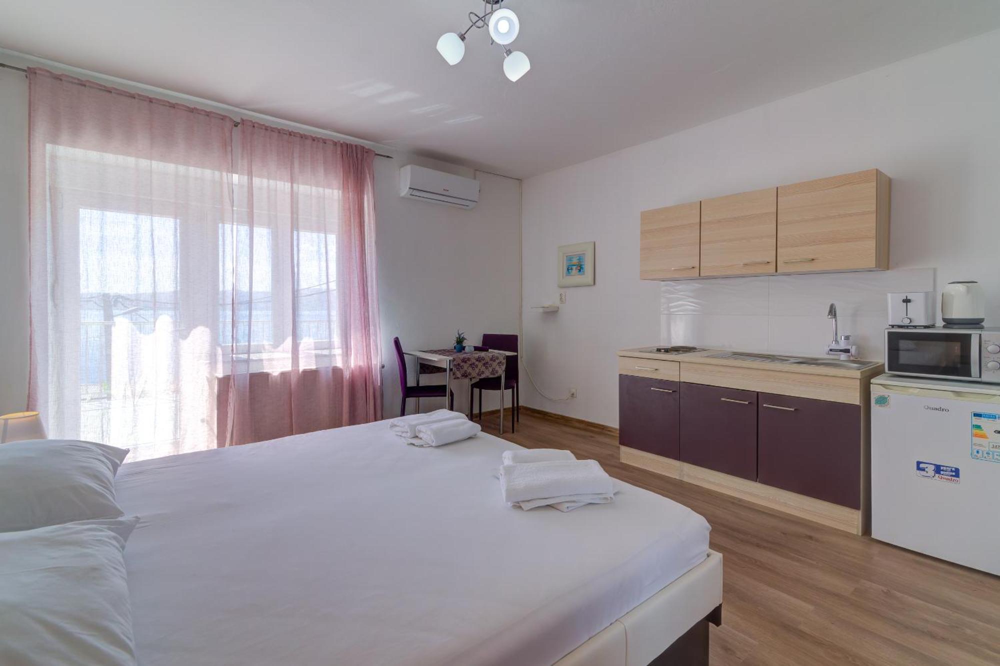 Apartmani Ana Senj  Oda fotoğraf