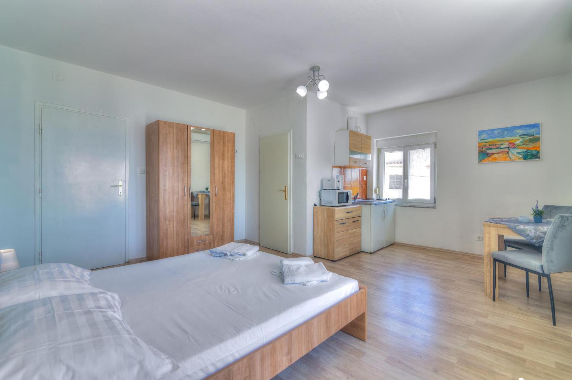 Apartmani Ana Senj  Oda fotoğraf